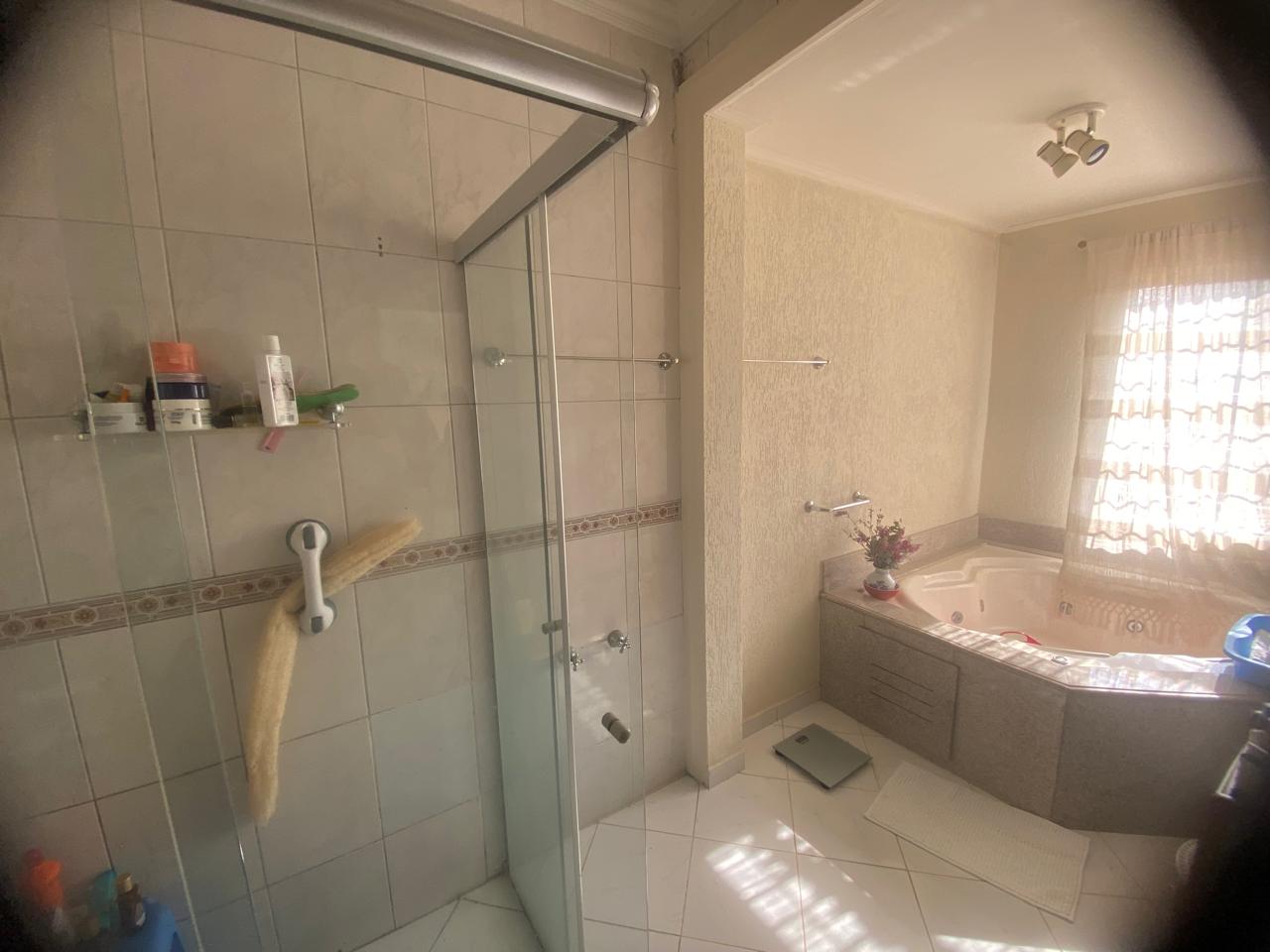 foto do anúncio Sobrado em condomínio, próximo ao Aeroporto e HU